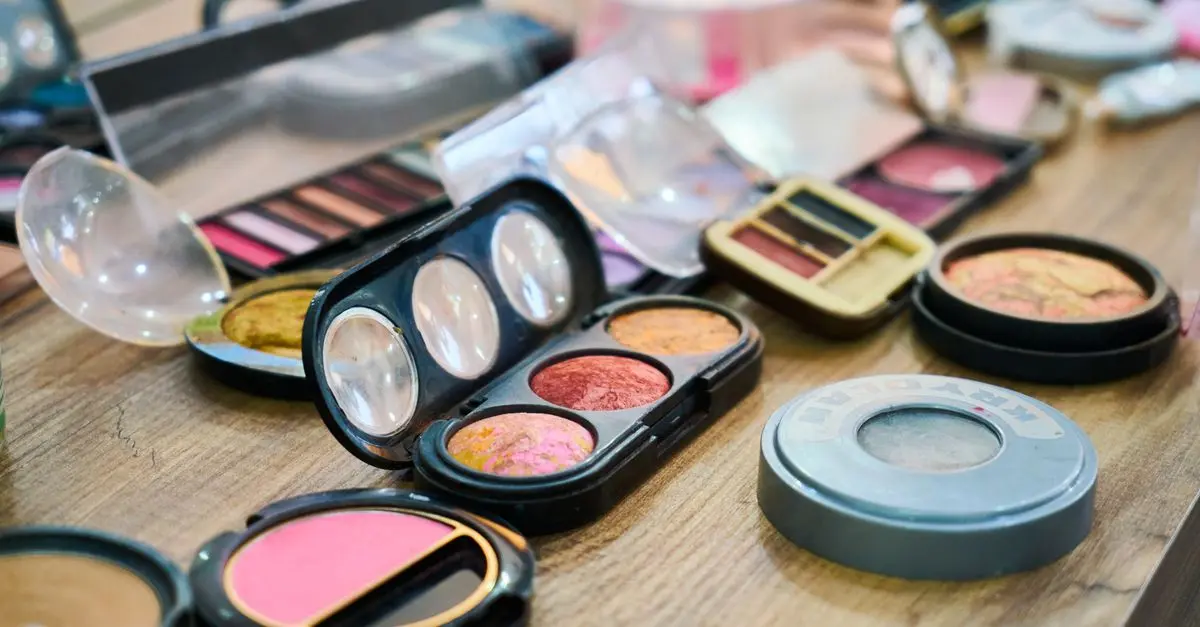 Beauté Éthique : Cosmétique Ayurvédique vs Conventionnel